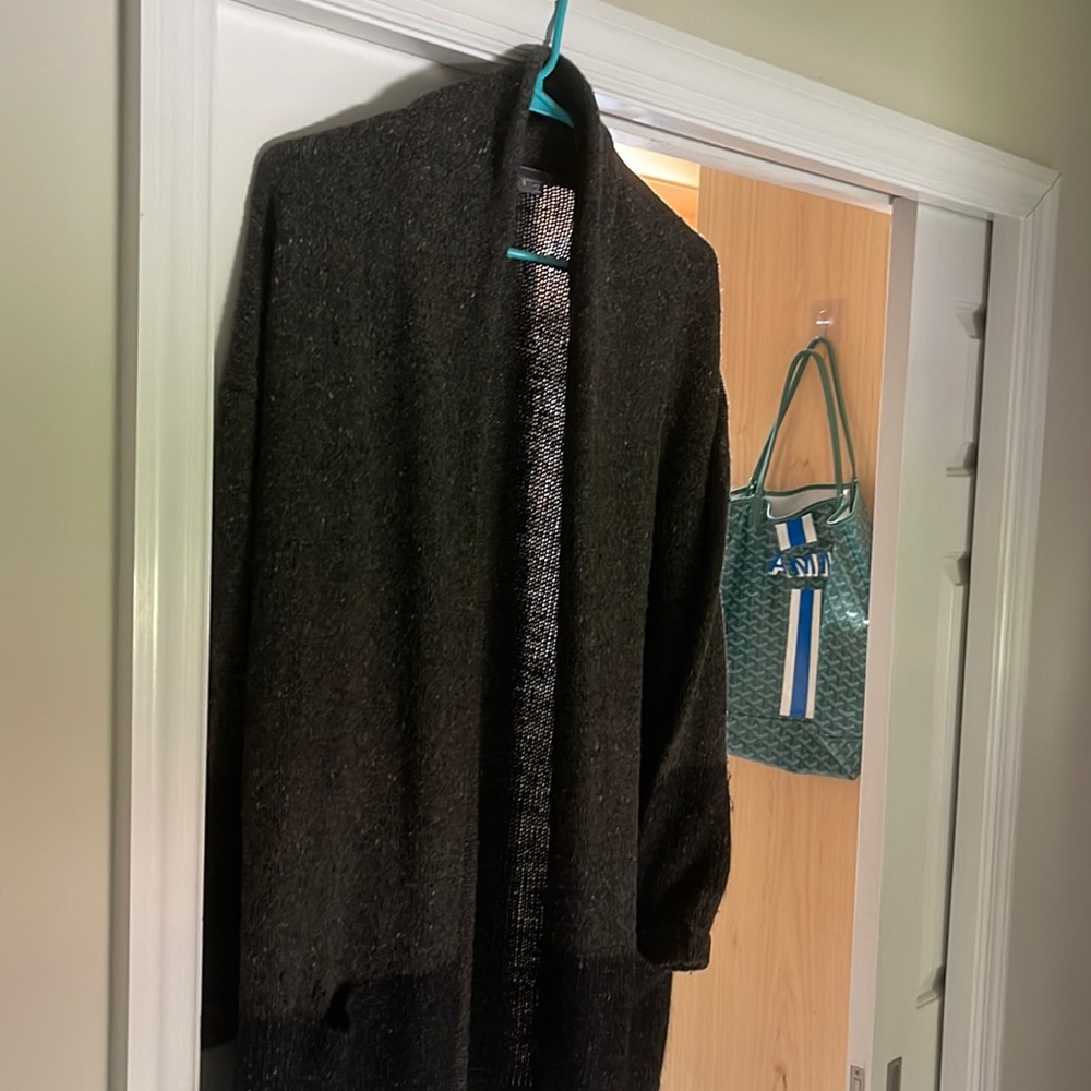 Vince long sweater with contrast pockets
